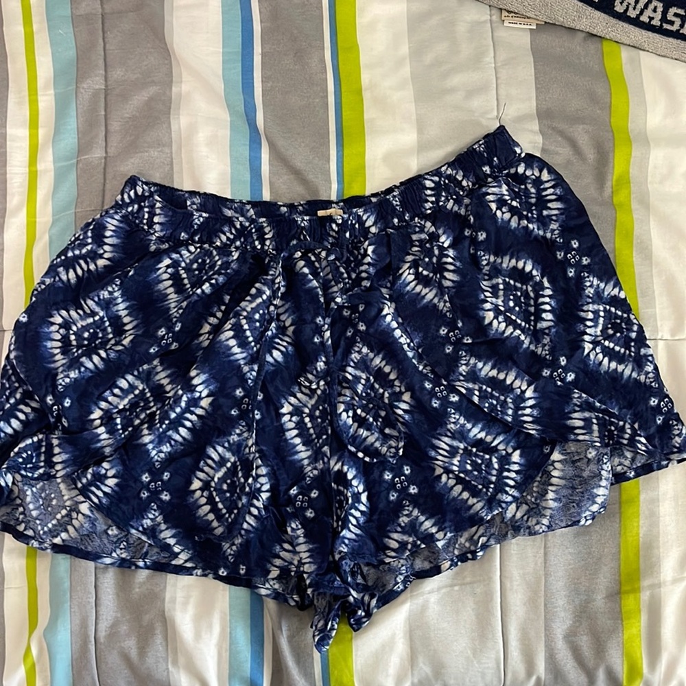 Hollister linen shorts